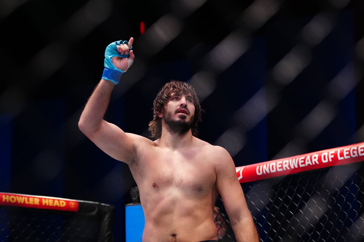 Artem Vakhitov conquistou um contrato com o UFC através do Contender Series.