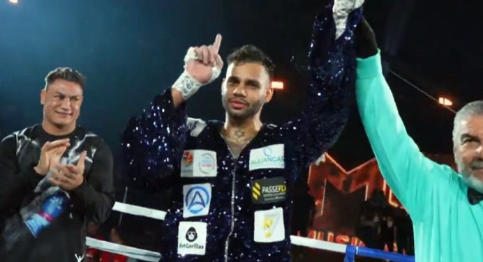 Filho de Popó impressiona no Fight Music Show e desafia filho de Anderson Silva