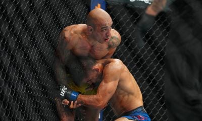 Mario Bautista tenta derrubar José Aldo no UFC 307