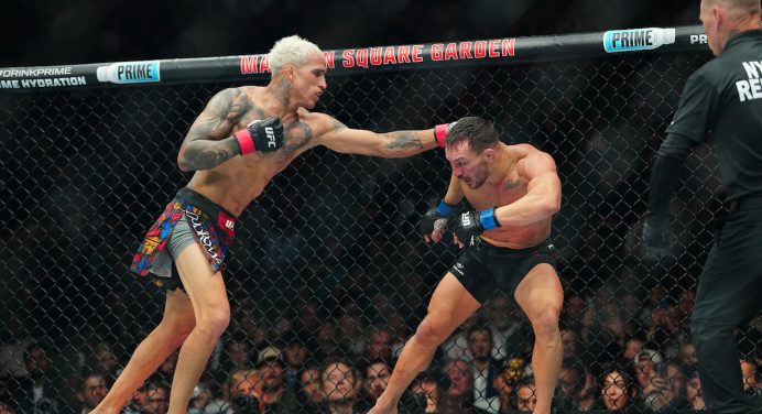 Charles Do Bronx leva susto no fim, mas vence Michael Chandler no UFC 309