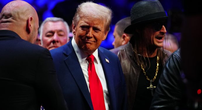 Lendário! Donald Trump promete até nove lutas de cinturão no UFC na Casa Branca