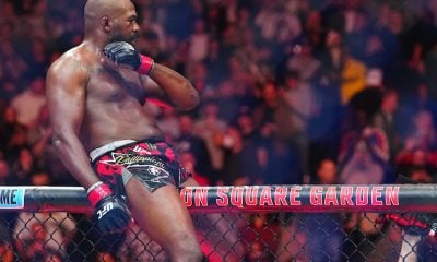 Jon Jones celebra vitória sobre Stipe Miocic no UFC 309