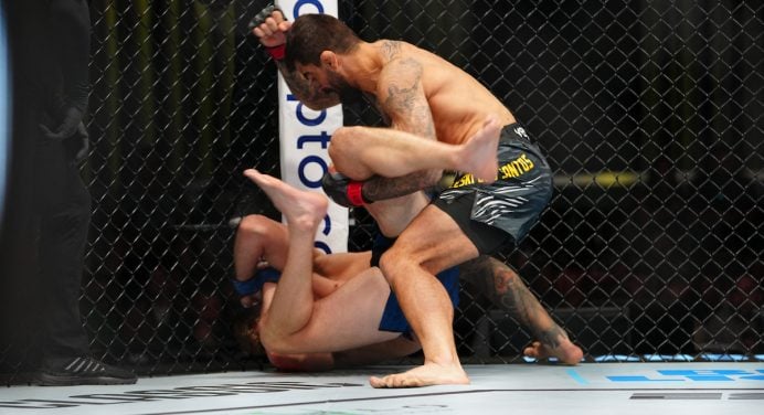 Elizeu Capoeira nocauteia em 75 segundos e encerra invencibilidade de rival no UFC Vegas 100