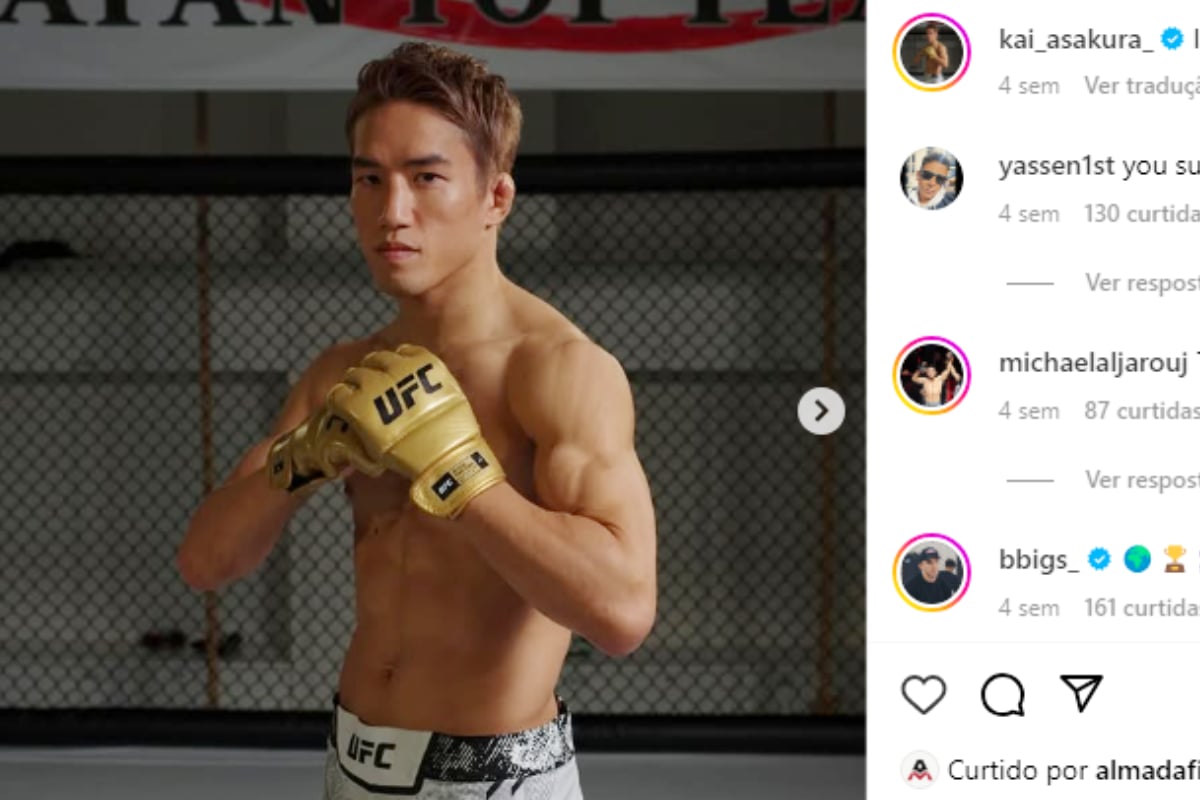 Kai Asakura posa com as luvas do UFC antes de estrear na liga