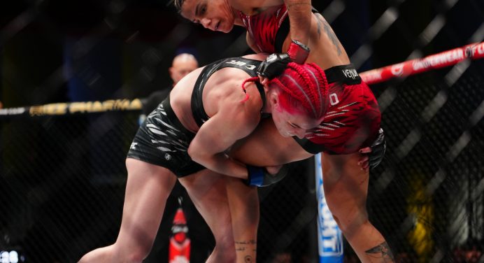 Luana Pinheiro faz luta parelha, mas perde terceira seguida e se complica no UFC