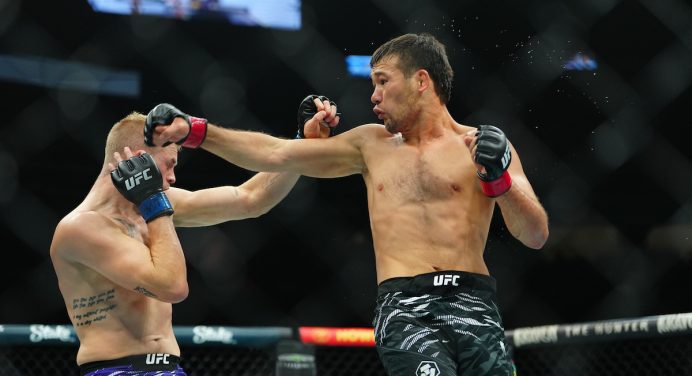 UFC 310: Shavkat Rakhmonov supera Ian Garry e defende posto de desafiante ao título