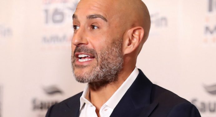 Comentarista sugere brasileiro como possível adversário de McGregor em retorno ao UFC