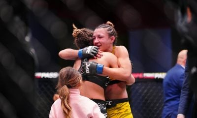 Amanda Ribas e Mackenzie Dern se abraçam depois da luta no UFC Vegas 101