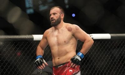 Azamat Murzakanov em ação pelo UFC