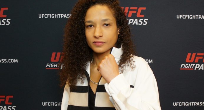 Irritada com juízes, Jacqueline Cavalcanti promete buscar nocaute no UFC Vegas 102