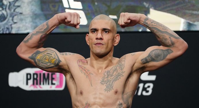 Alex Poatan promete show em revanche contra Ankalaev no UFC 320