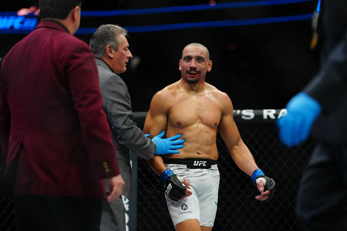 Carlos Leal venceu Alex Morono no UFC 313