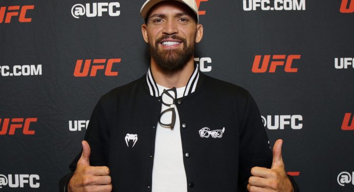 Comparado a Ronaldinho, Maurício Ruffy revela inspiração em Neymar para criar golpes no UFC