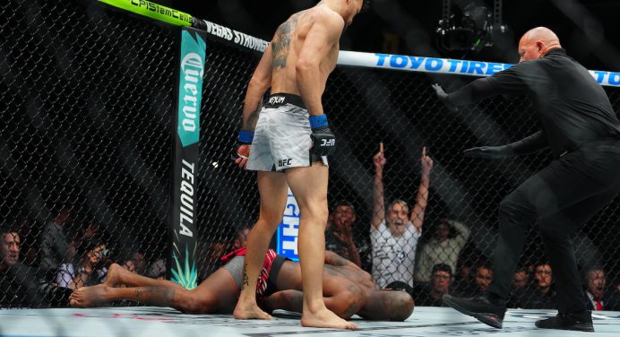 O hype é real! Maurício Ruffy aplica nocaute espetacular no UFC 313