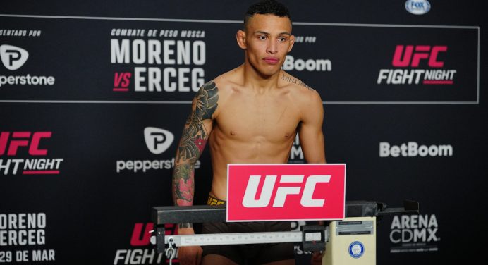 Lutador é hospitalizado após sofrer derrota no UFC México; entenda