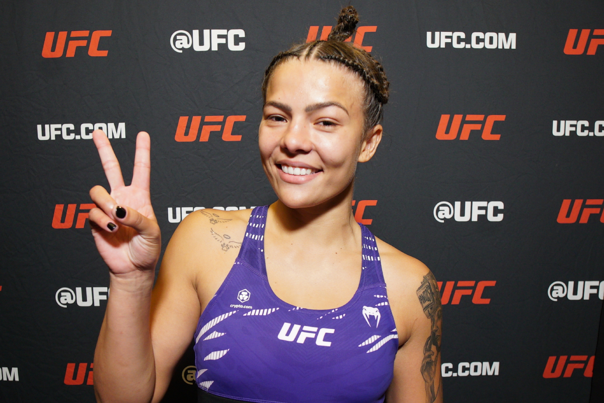 Luana Santos venceu Tainara Lisboa no UFC Vegas 106