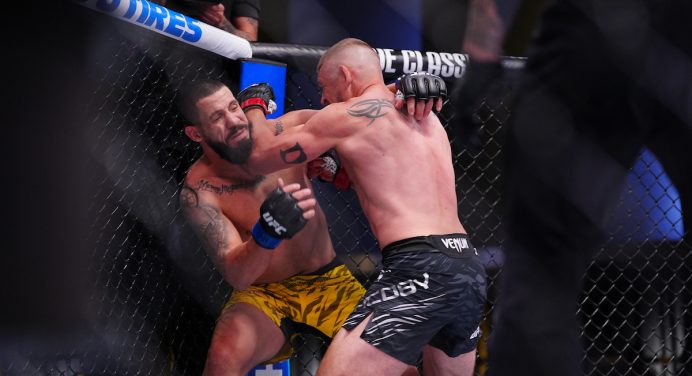 Bruno Lopes sofre nocaute avassalador em menos de dois minutos no UFC Vegas 107