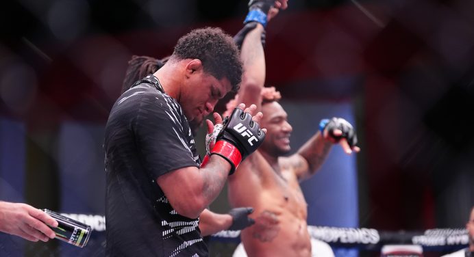 Gilbert Durinho se pronuncia após revés no UFC: “Sem histórias tristes”