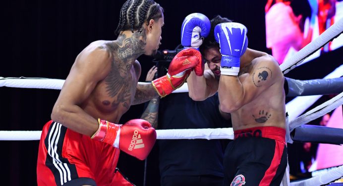 MC Livinho leva susto, mas nocauteia Lucas Veloso no segundo round do Fight Music Show 6