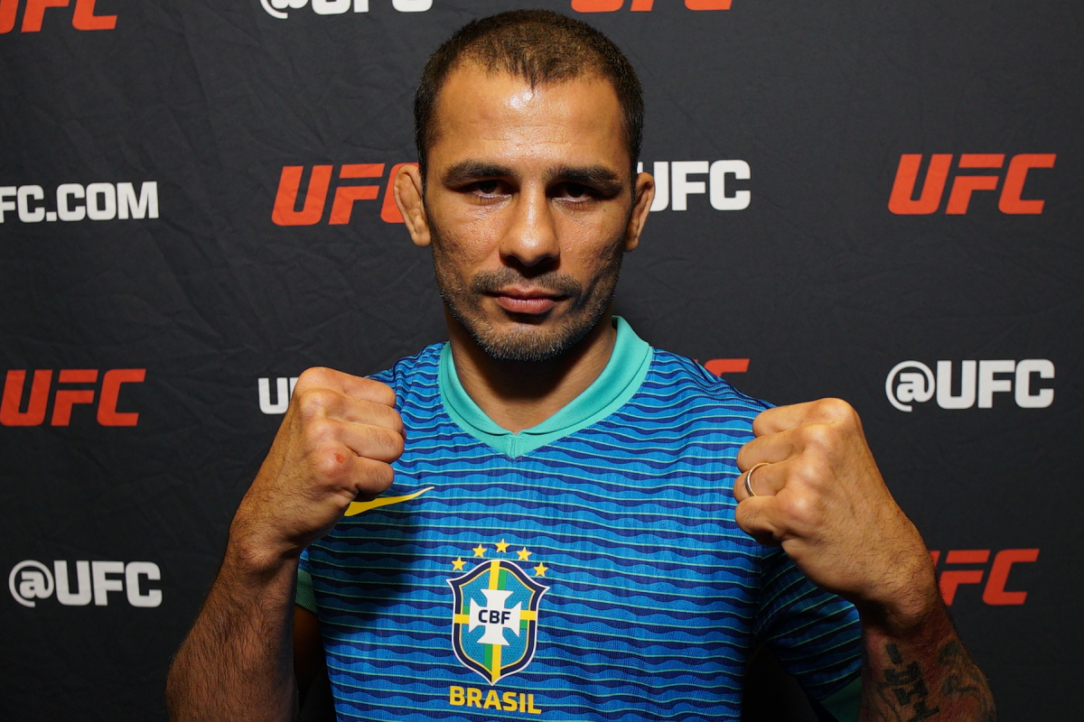 Alexandre Pantoja encara Kai Kara-France no UFC 317