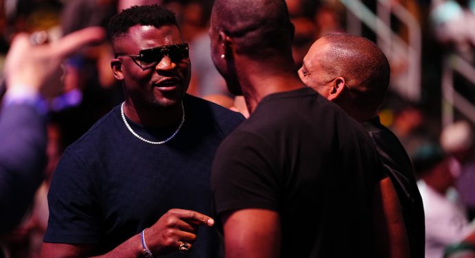 Jon Jones aposta em retorno de Francis Ngannou ao UFC