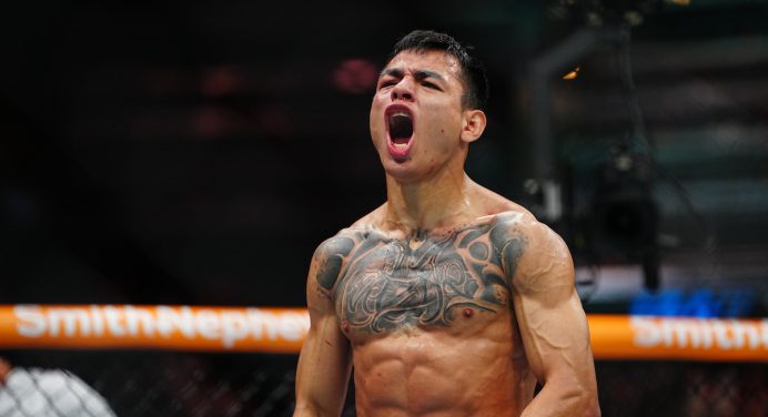 Parceiro de Do Bronx embolsa R$ 277 mil por bônus de performance no UFC Atlanta