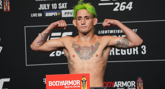 Lutador revela que pensou em “acabar com tudo” após ser dispensado pelo UFC