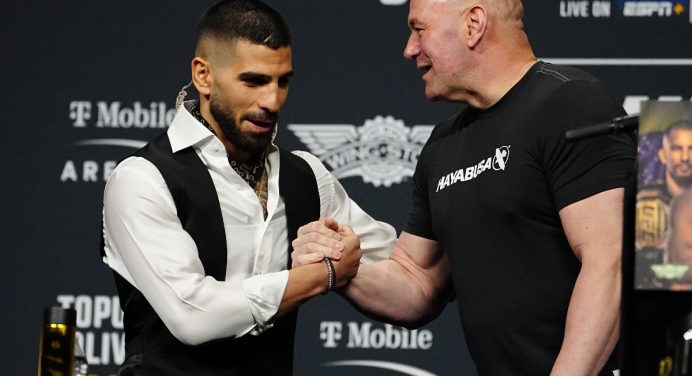 Dana White confirma que Topuria unifica títulos contra vencedor de Gaethje vs Pimblett