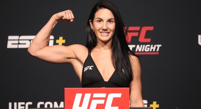 Mãe em tempo integral! Lutadora do UFC encerra a carreira para se dedicar aos filhos