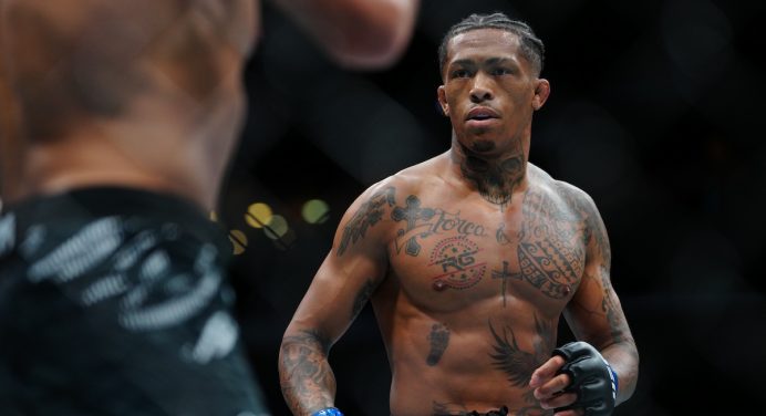 Rapper e lutador! Vinícius LokDog lança música após vitória no UFC; veja o clipe