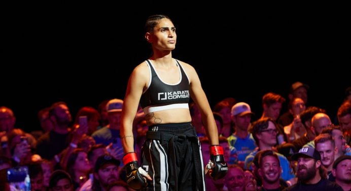 Irmã de Alex Poatan conquista cinturão peso-mosca do Karate Combat