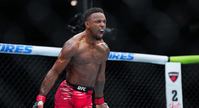 Mérito vs hype! Inglês critica luta principal do UFC 325: “Não é mais sobre quem é o melhor”