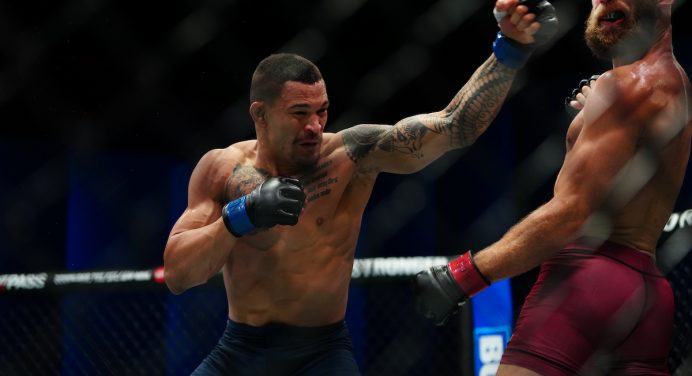 Márcio Barbosa projeta futuro após assinar com o UFC: “Entrei para fazer barulho”