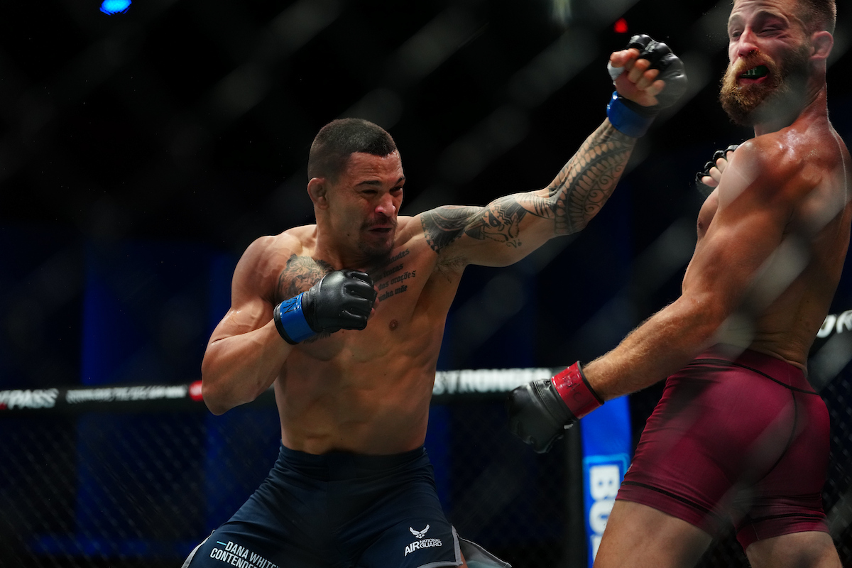 Márcio Ticotô Barbosa e Damon Wilson durante o Contender Series