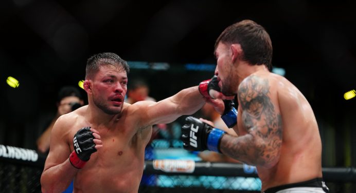 Mesmo derrotado, Elves Brener embolsa R$ 275 mil por ‘Luta da Noite’ no UFC Vegas 108