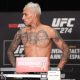 Charles Do Bronx na pesagem do UFC 274