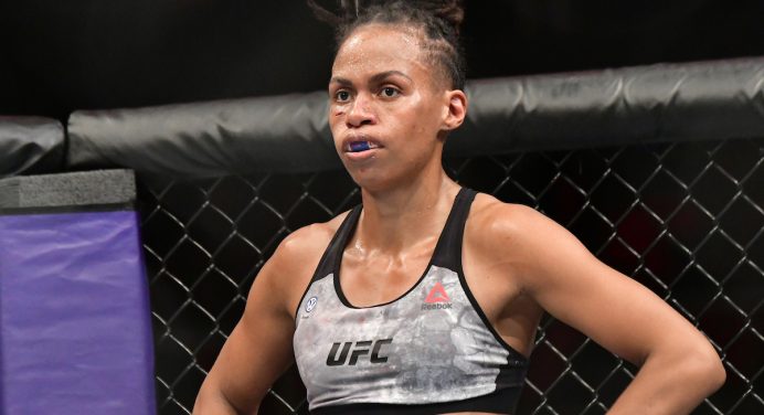UFC Austrália: Luana Dread é derrotada por estreante em volta ao peso-galo