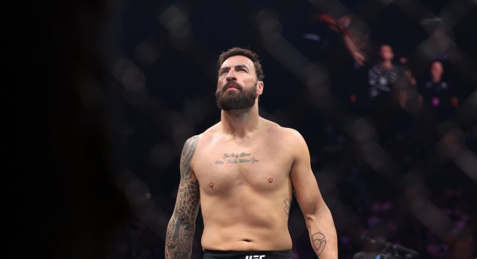 UFC Paris: Algoz de Magomed Ankalaev é nocauteado e anuncia aposentadoria