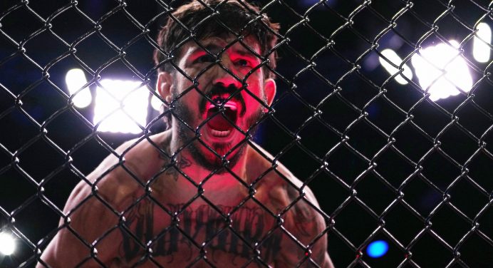 Recém-contratado, Lerryan Douglas exalta papel de Hall da Fama do UFC: “Mudou minha carreira”