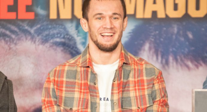 Primo de Khabib contesta soberania de Topuria nos pesos-leves: “Meu cartel é melhor”