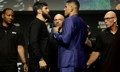 Alex Poatan (à direita) e Magomed Ankalaev se enfrentam no UFC 320