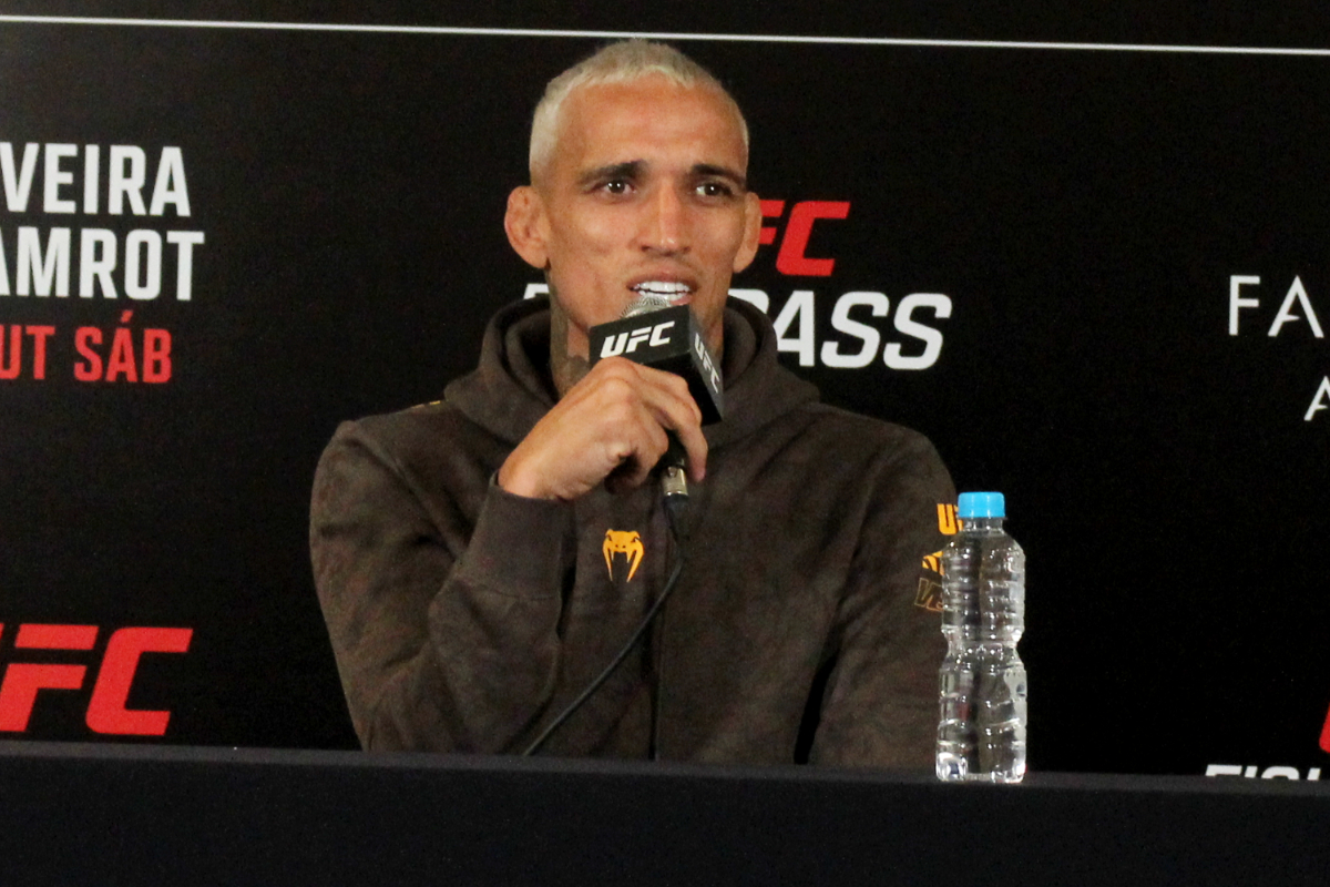 Charles Do Bronx participa do media day do UFC Rio