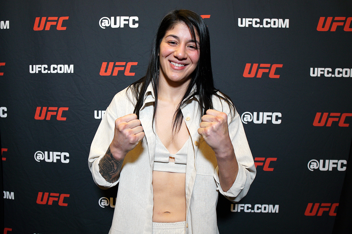 Ketlen Vieira encara Norma Dumont no UFC Vegas 110