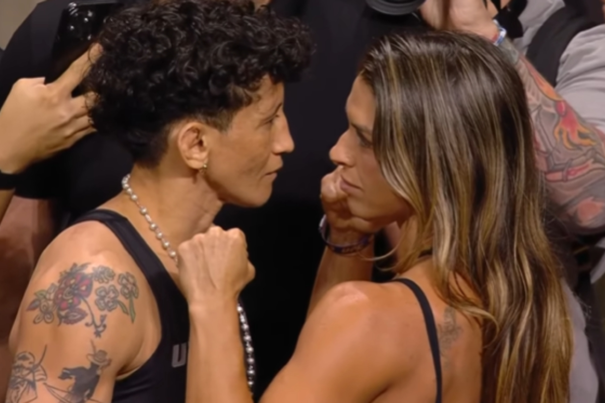 Virna Jandiroba e Mackenzie Dern se encaram na pesagem cerimonial do UFC 321