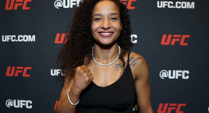 UFC Vegas 111: Jacqueline Cavalcanti minimiza experiência de Mayra Sheetara