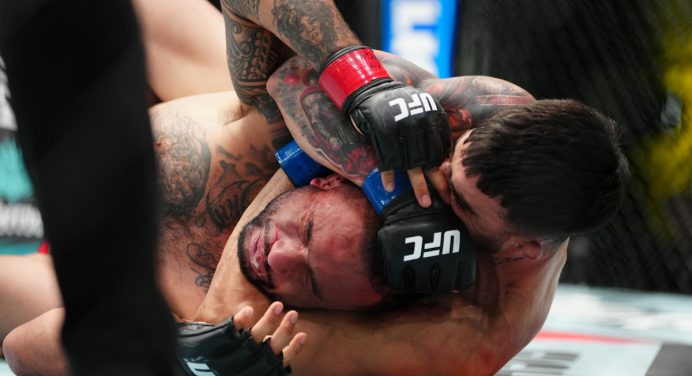 Manipulação? Lutador é demitido após derrota suspeita no UFC Vegas 110; entenda
