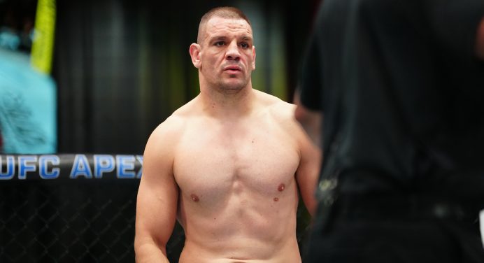 Ante Delija critica arbitragem após polêmica decisão no UFC Vegas 110