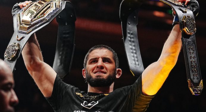 Makhachev impressiona com recuperação de peso antes de conquista no UFC 322