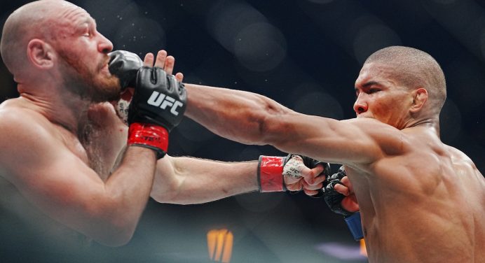 Estratégico, Matheus Camilo vence rival russo na luta de abertura do UFC 322