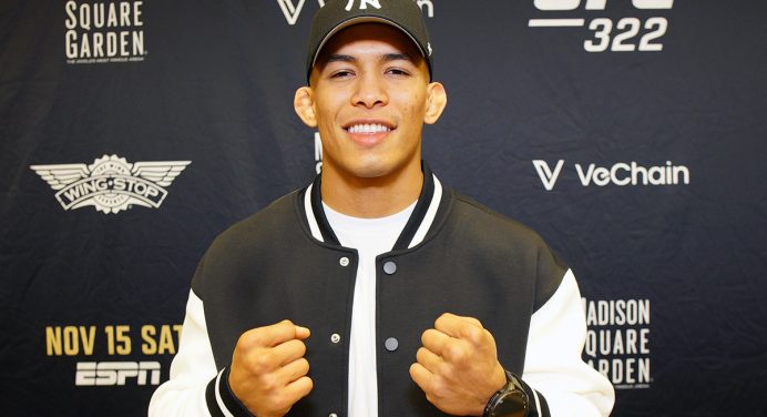 Após turbulência na preparação, Matheus Camilo garante estar pronto para brilhar no UFC 322